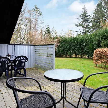Two-bedroom Holiday In 2 * Ansager