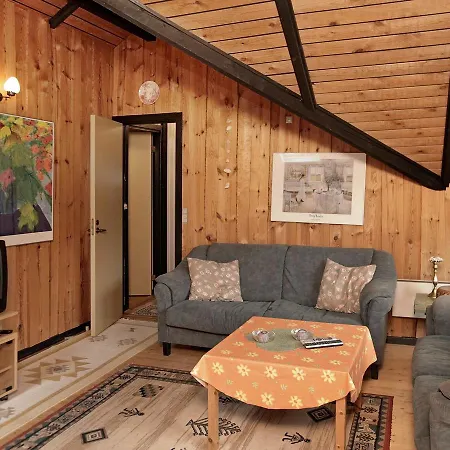 Two-bedroom Holiday In 2 Vakantiehuis *
